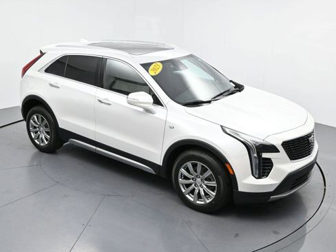 Used 2023 Cadillac XT4 Premium Luxury w/ Cold Weather Package AWD/4WD image 35