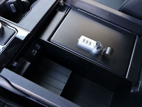 New 2026 Toyota Tundra Limited image 24