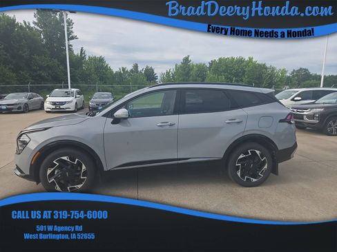 Used 2025 Kia Sportage SX AWD/4WD image 1
