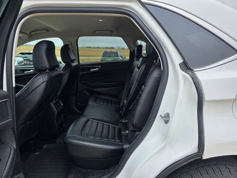 Used 2024 Ford Edge SEL w/ Convenience Package image 34