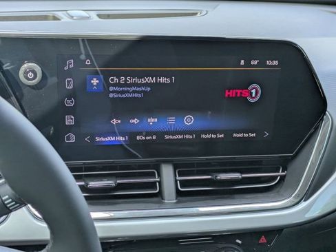 New 2026 Chevrolet Trax LT w/ Sunroof Package FWD image 16