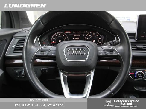 Used 2019 Audi Q5 2.0T Premium Plus w/ Premium Plus Package image 5