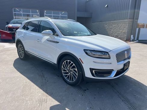 Used 2020 Lincoln Nautilus Reserve AWD/4WD image 3