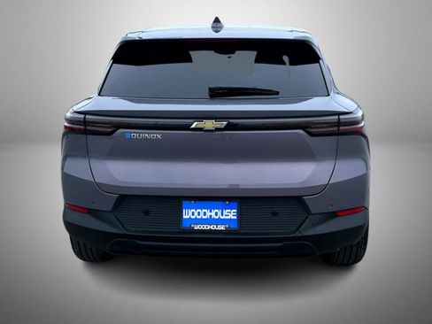 New 2026 Chevrolet Equinox EV LT image 6