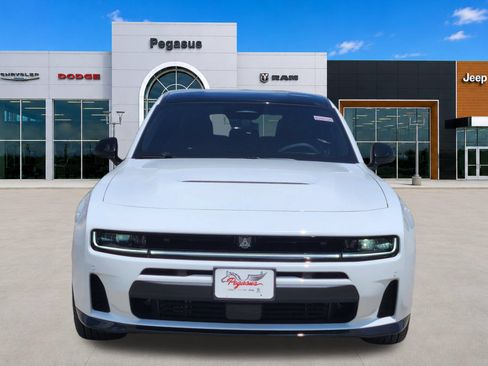 New 2026 Dodge Charger R/T AWD/4WD image 5