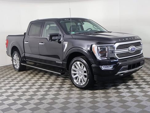 Used 2023 Ford F150 Limited image 2