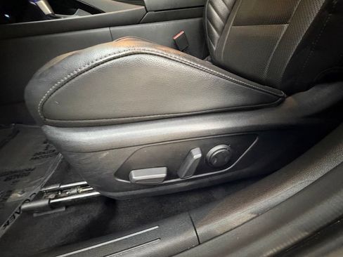 Used 2023 Hyundai Elantra Limited w/ Cargo Package FWD image 53