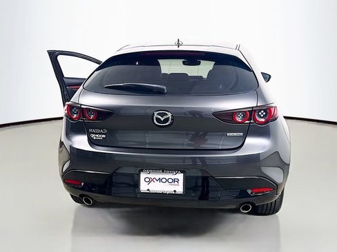 Used 2021 MAZDA MAZDA3 s FWD image 6
