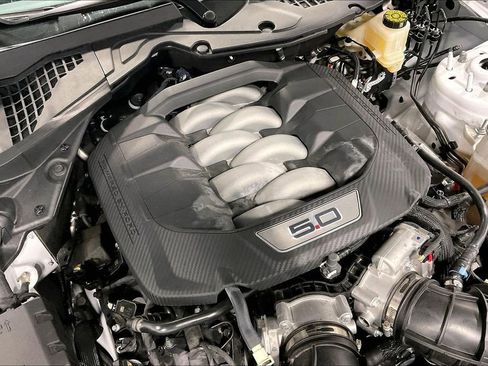 Used 2024 Ford Mustang GT Premium image 39