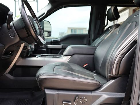 Used 2021 Ford F350 Platinum w/ FX4 Off-Road Package AWD/4WD image 29