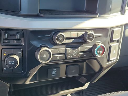 New 2026 Ford F250 XL w/ XL Off-Road Package image 28