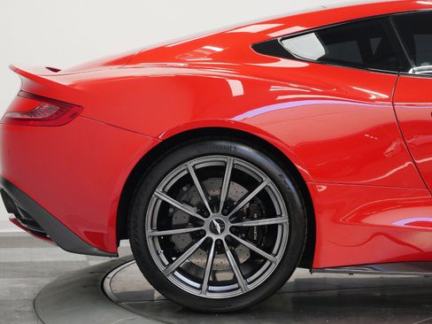 Used 2014 Aston Martin Vanquish Coupe RWD image 68