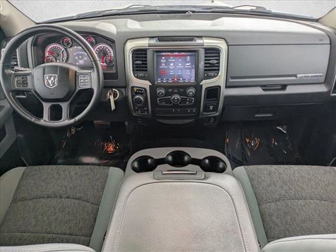 Used 2019 RAM 1500 Big Horn image 16