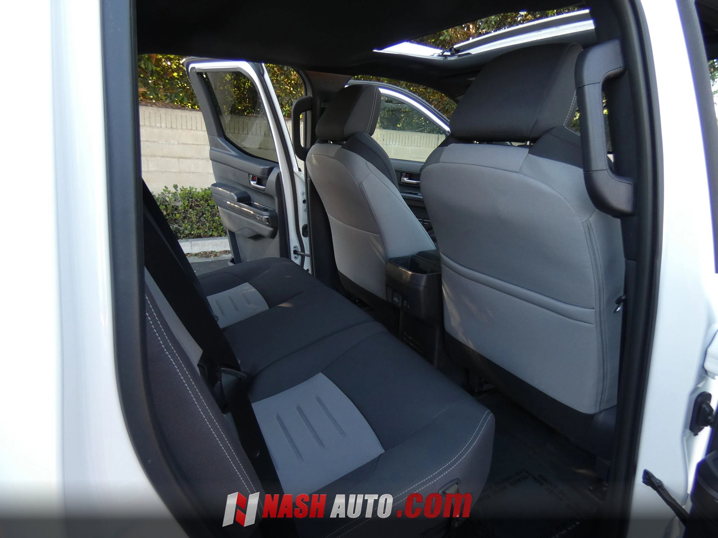 Used 2026 Toyota Tacoma TRD Sport w/ TRD Sport Upgrade Package AWD/4WD image 25