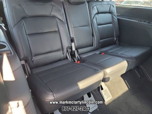 New 2025 Lincoln Navigator L Reserve w/ Jet Appearance Package AWD/4WD image 9