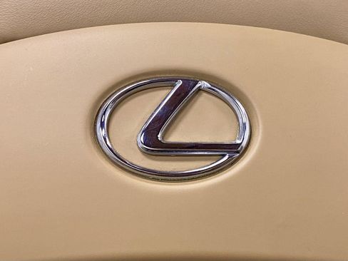 Used 2006 Lexus SC 430 Convertible RWD image 41