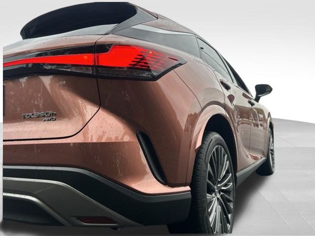 Used 2023 Lexus RX 350 w/ Accessory Package (Z1) AWD/4WD image 16