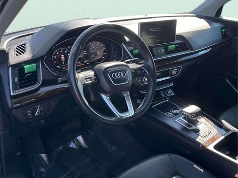 Used 2019 Audi Q5 2.0T Premium Plus AWD/4WD image 21