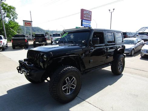 Used 2020 Jeep Wrangler Unlimited Sport AWD/4WD image 1