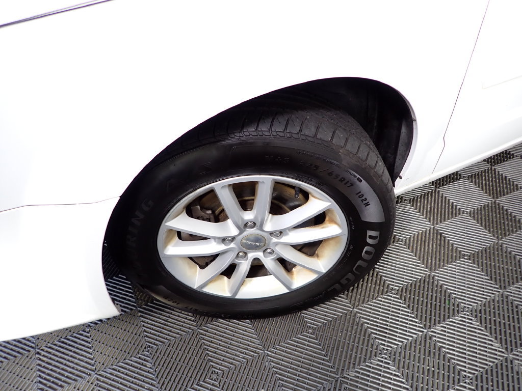 Used 2015 Dodge Grand Caravan SXT FWD image 36