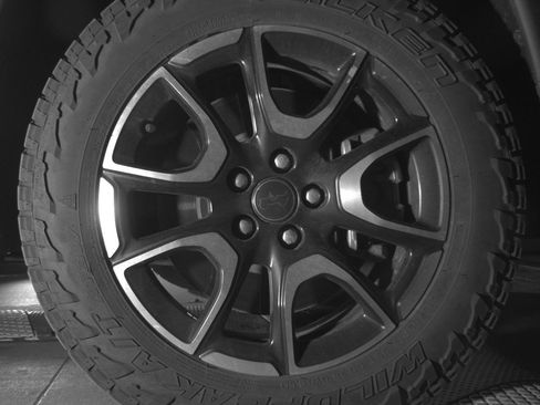 Used 2025 Jeep Compass Trailhawk image 15