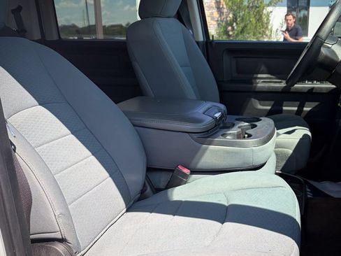 Used 2014 RAM 1500 Express AWD/4WD image 25