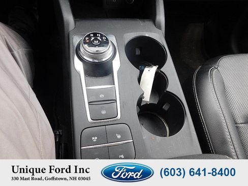 Used 2020 Ford Escape Titanium AWD/4WD image 23