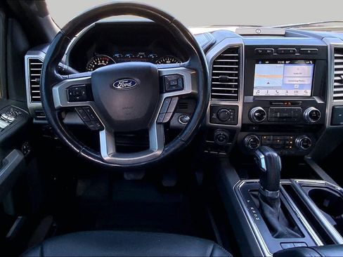 Used 2018 Ford F150 Platinum w/ Equipment Group 701A Luxury AWD/4WD image 6