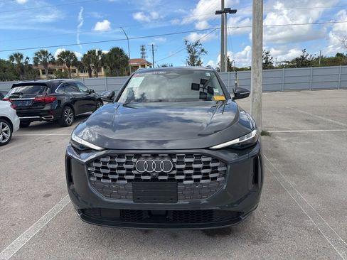 Used 2025 Audi Q5 Premium Plus w/ Premium Plus image 14