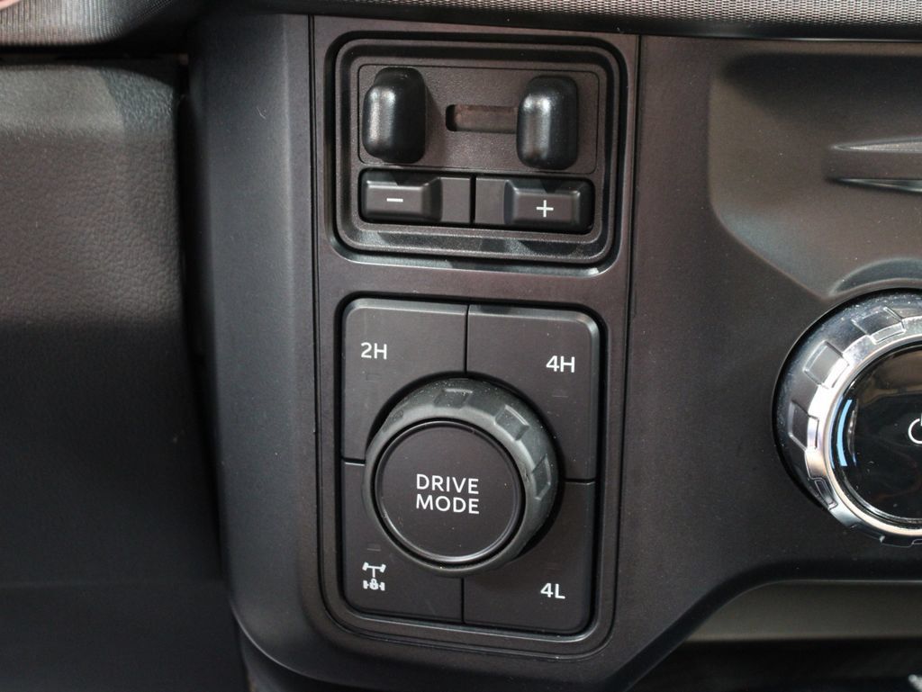 Used 2023 Ford F250 Platinum AWD/4WD image 73