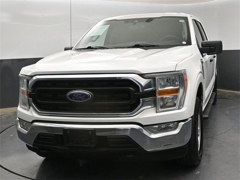 Used 2021 Ford F150 XLT w/ Trailer Tow Package image 3