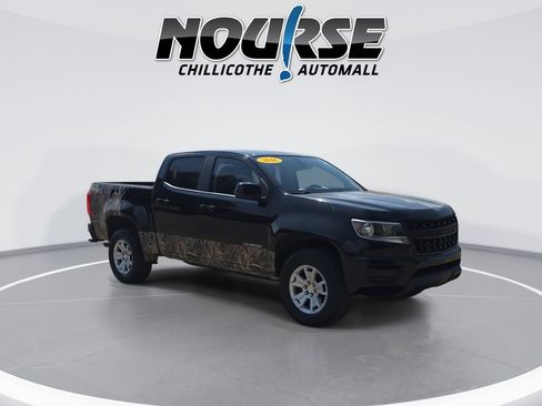 Used 2016 Chevrolet Colorado LT AWD/4WD image 2