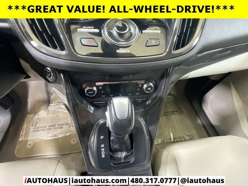 Used 2014 Ford Escape Titanium image 16