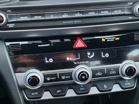 Used 2020 Hyundai Elantra SEL w/ Cargo Package (C1) image 26