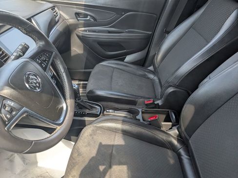 Used 2020 Buick Encore Preferred image 8