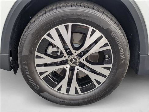 Certified 2025 Mercedes-Benz GLA 250 image 23