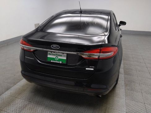 Used 2018 Ford Fusion SE w/ Fusion SE Technology Package FWD image 7