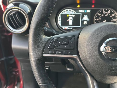 Used 2020 Nissan Kicks SR w/ SR Premium Package image 19