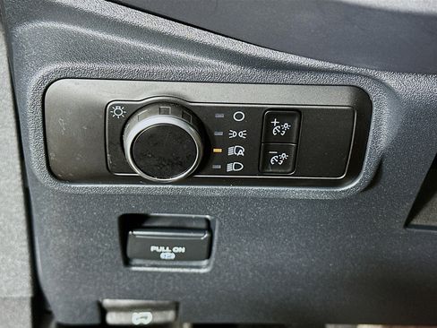 Used 2025 Ford Bronco Big Bend image 17