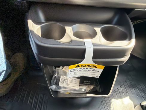 New 2025 GMC Savana 2500 w/ Driver Convenience Package image 30