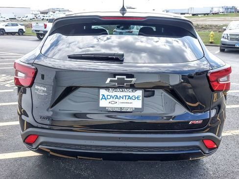 New 2026 Chevrolet Trax RS FWD image 7