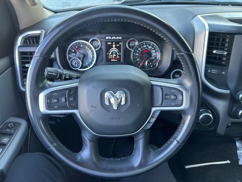 Used 2020 RAM 1500 Big Horn RWD image 3