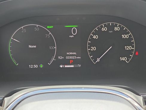 Used 2024 Honda CR-V Sport Touring image 17