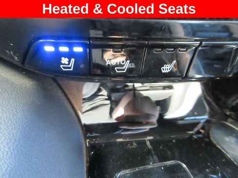 Used 2025 Acura MDX A-Spec AWD/4WD image 17