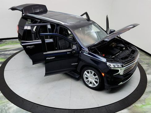 Used 2021 Chevrolet Tahoe High Country AWD/4WD image 39