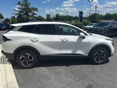 Certified 2023 Kia Sportage LX AWD/4WD image 7