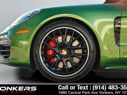 Used 2019 Porsche Panamera GTS image 27