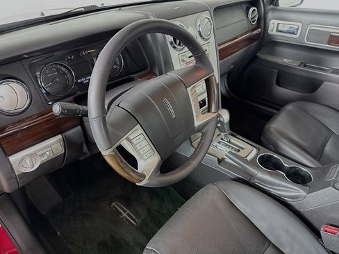 Used 2009 Lincoln MKZ image 8