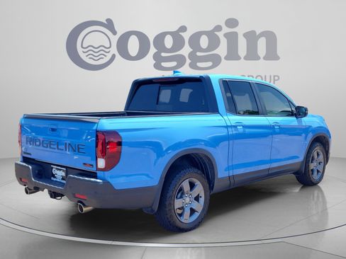 Certified 2024 Honda Ridgeline TrailSport image 5
