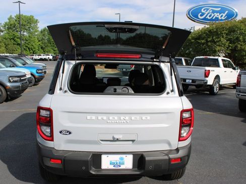 New 2026 Ford Bronco Sport Outer Banks w/ Outer Banks Tech Package+ AWD/4WD image 19